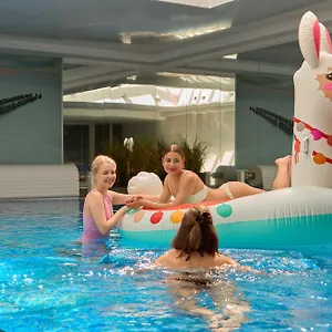 Waterlane Riverside - Spa, Pool, Gym & Parking By Downtown Apartament